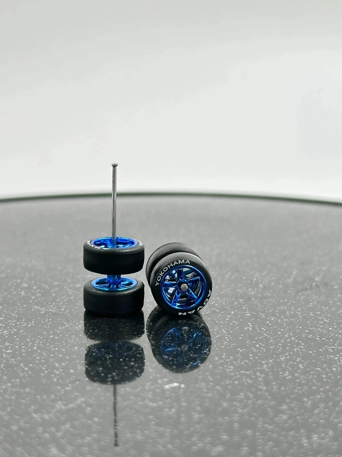 Realistic Drive Rubber Wheels for Diecast Cars One Sixty Four - ToylandEU