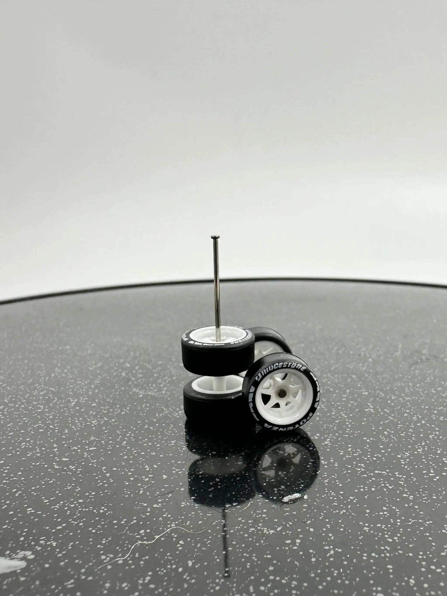 Realistic Drive Rubber Wheels for Diecast Cars One Sixty Four - ToylandEU