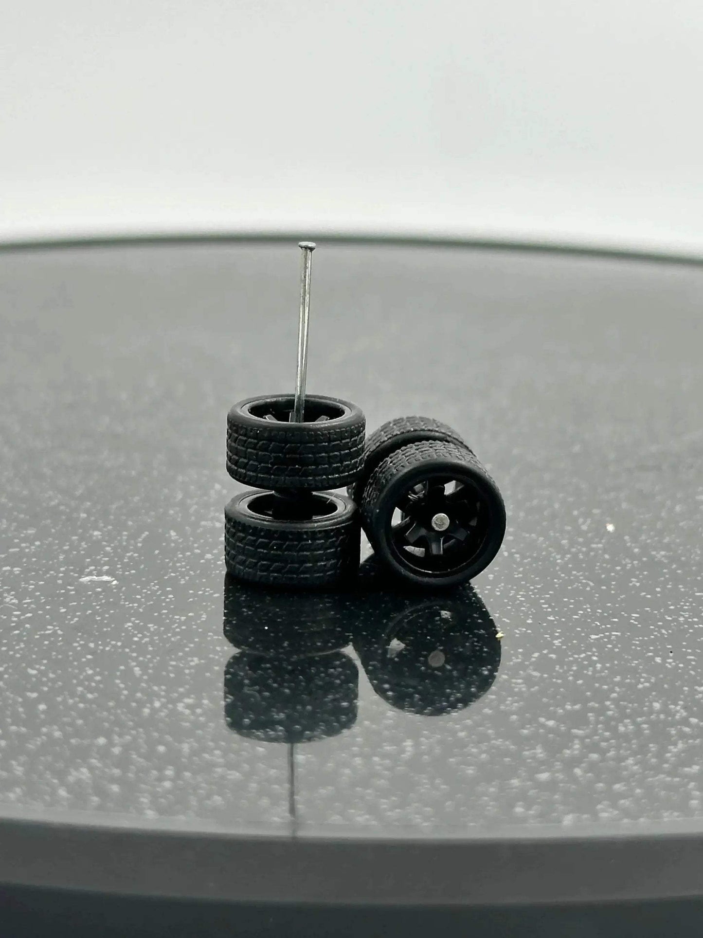 Realistic Drive Rubber Wheels for Diecast Cars One Sixty Four - ToylandEU