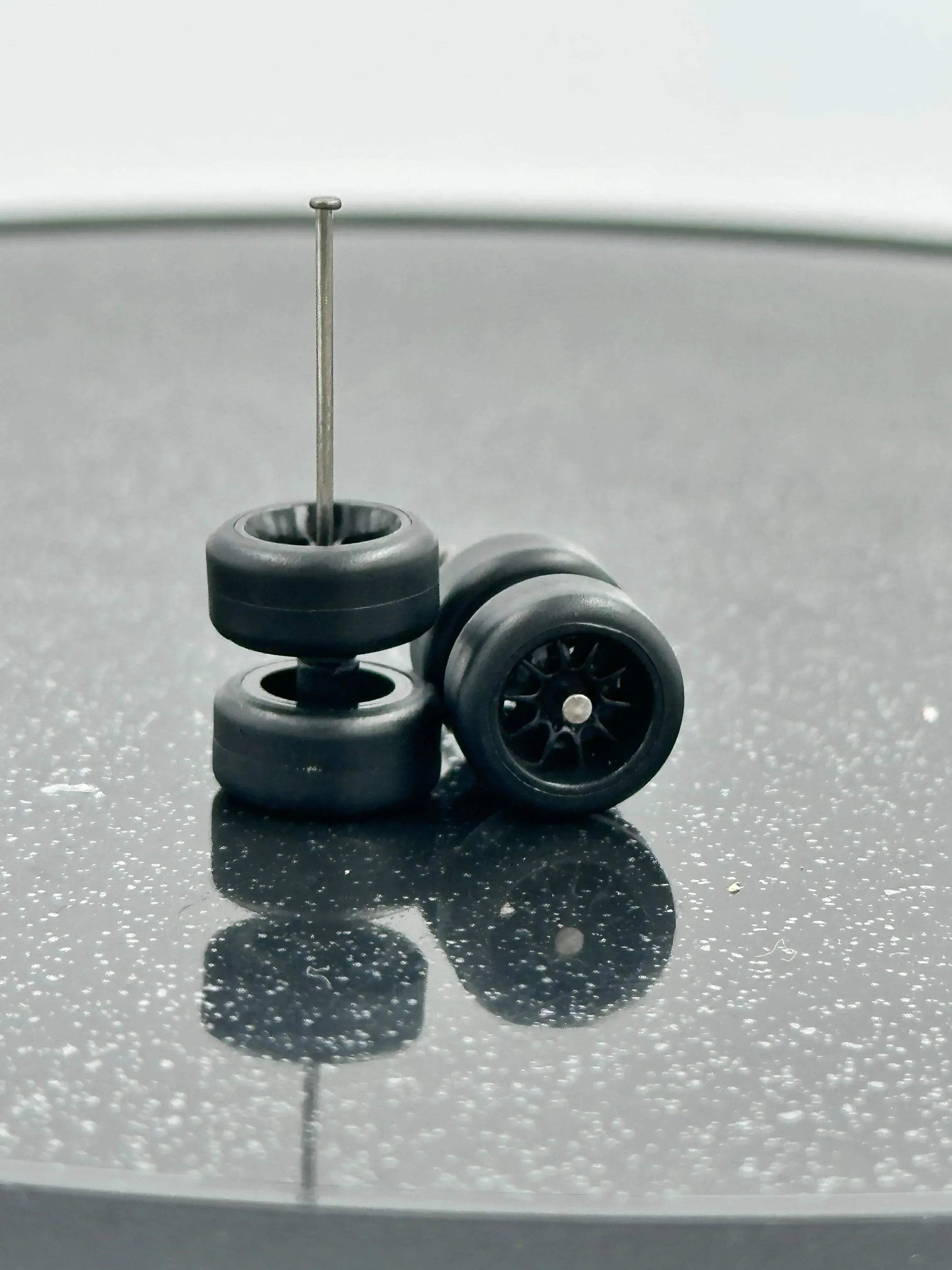 Realistic Drive Rubber Wheels for Diecast Cars One Sixty Four - ToylandEU