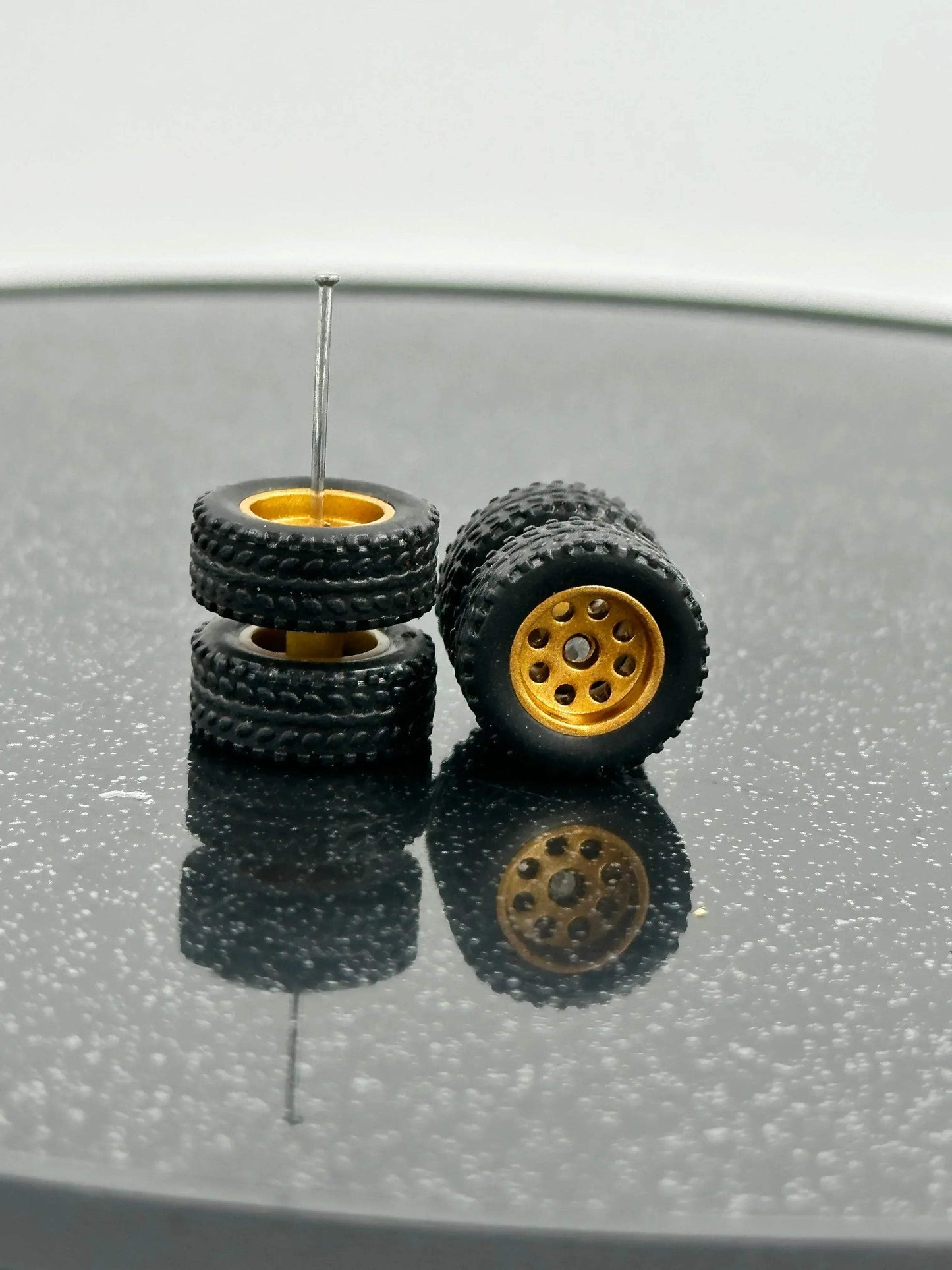 Realistic Drive Rubber Wheels for Diecast Cars One Sixty Four - ToylandEU