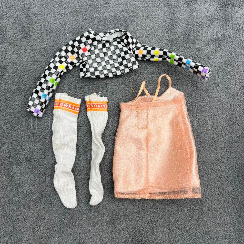 Original Rainbow School Doll With Dress Up Clothes For Girls - ToylandEU