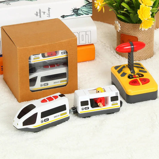 Electric RC Train Set for Kids - Compatible with Wooden Railway Tracks - ToylandEU