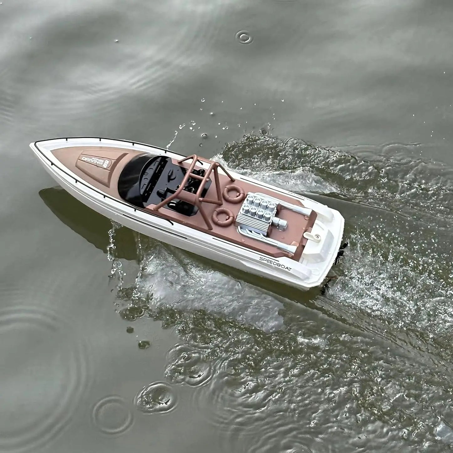 Remote Control Boat | 4CH | 15km/h Top Speed | Lake and Pool Use