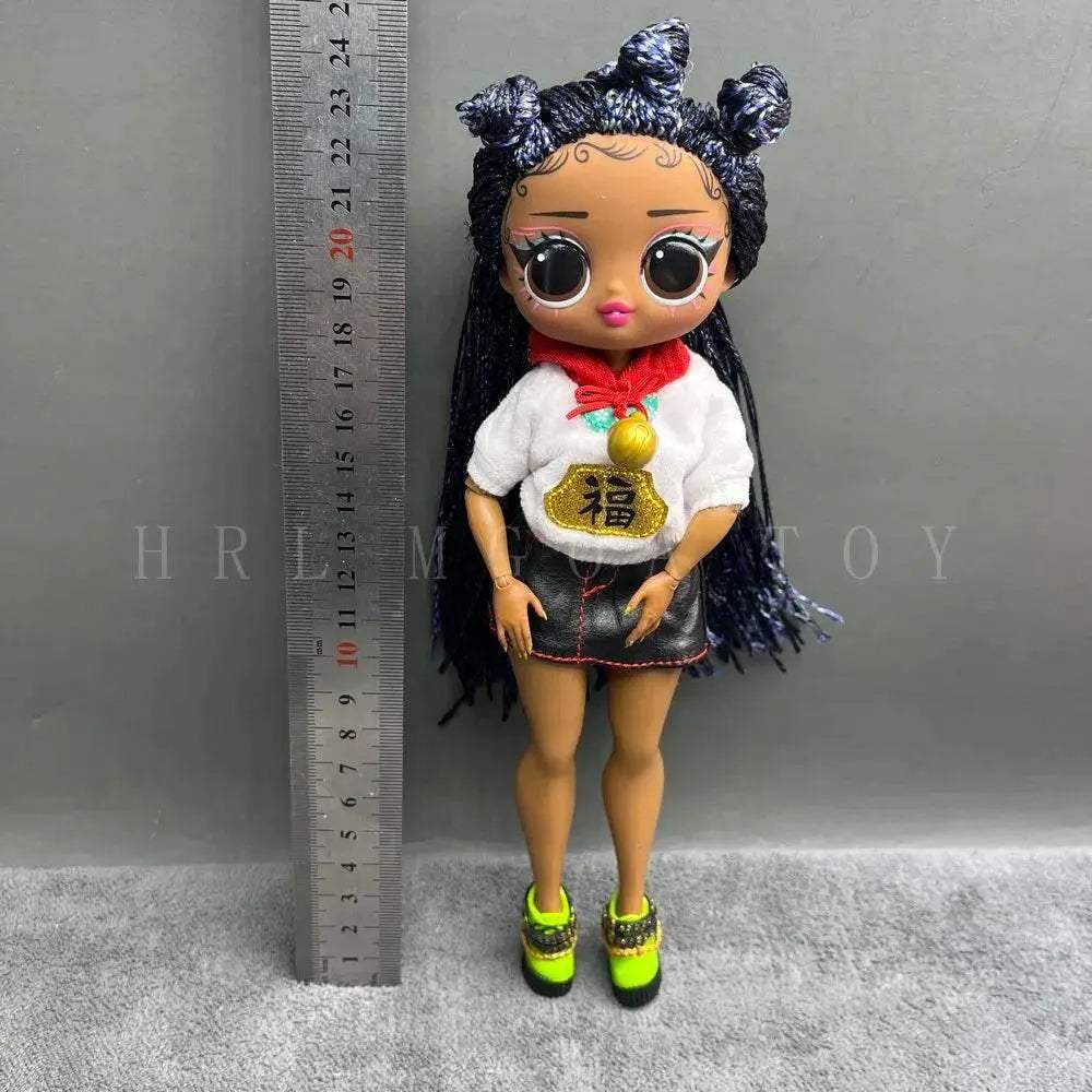 Original OMG Doll Bee Remix Big Sister Edition Clothing - ToylandEU