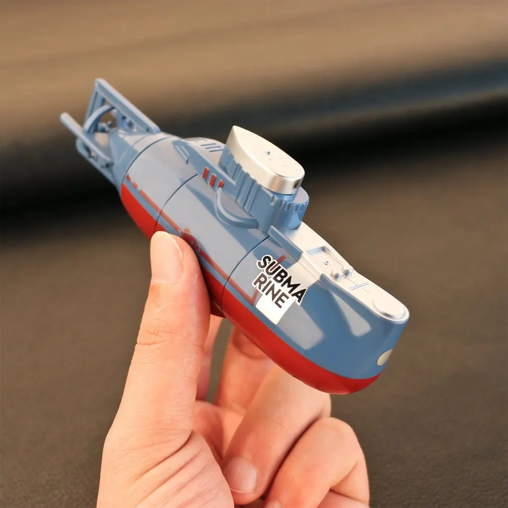 RC Submarine 0.1m/s Speed Remote Control Boat Waterproof Children's - ToylandEU