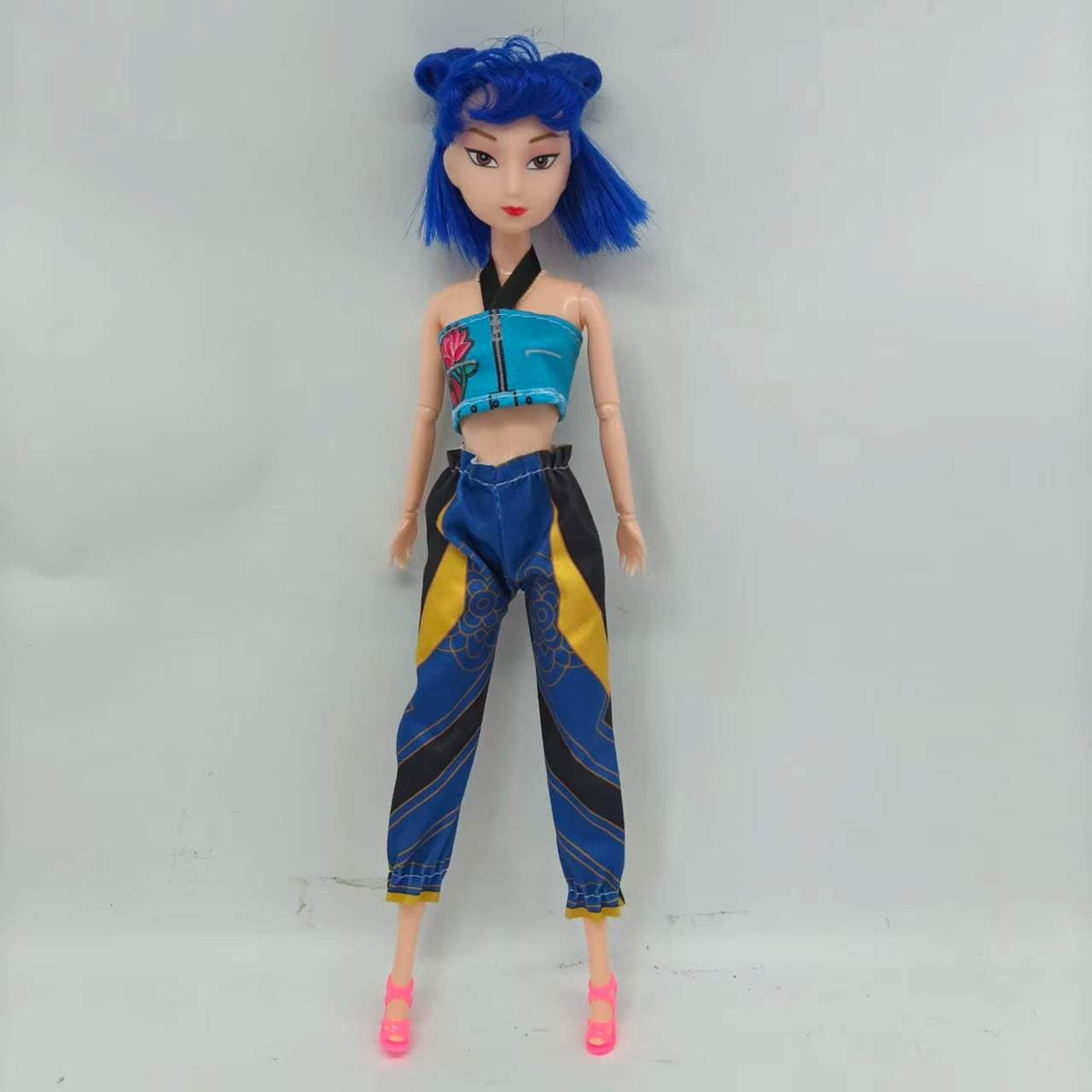 Princess Fashion Doll | Long Hair | Interchangeable Clothes | Articulated Joints