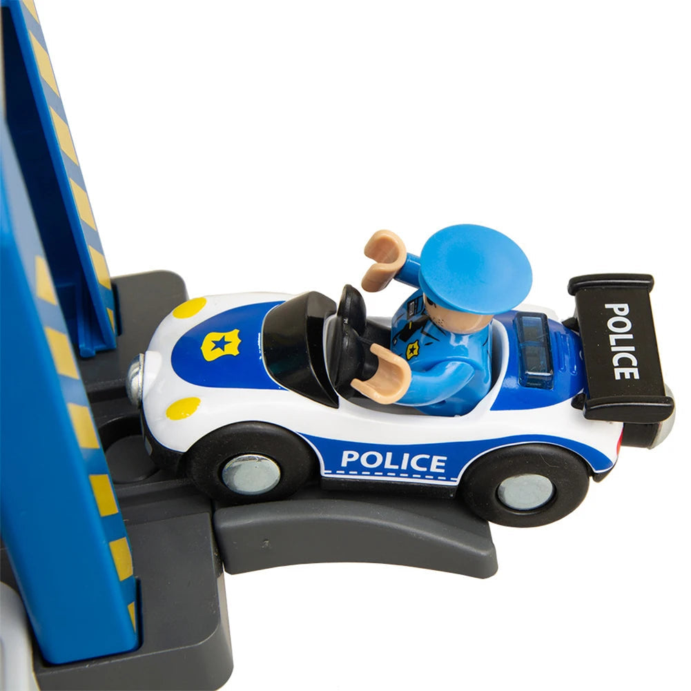 Urban Scene Plastic Police Station and Car Wash Toy Set - ToylandEU