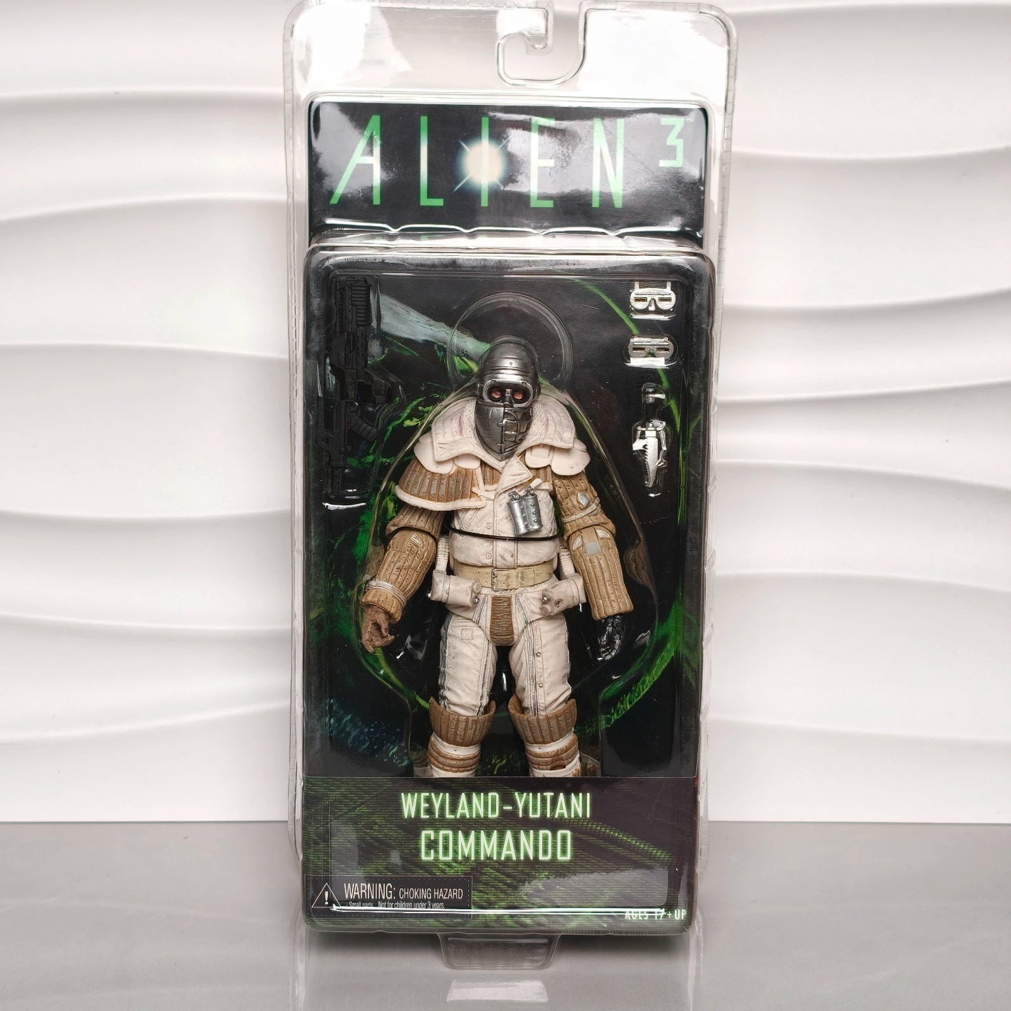 Action Figure | 7 Inch PVC Figure | Snake Alien Vs Predator Sgt Apone Series 13