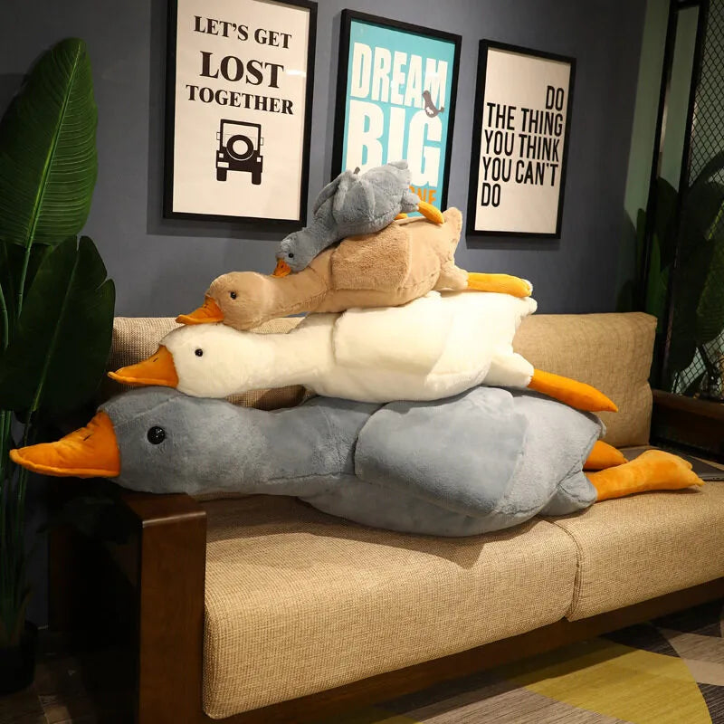 Giant Duck Plush Toys for Ultimate Comfort - ToylandEU