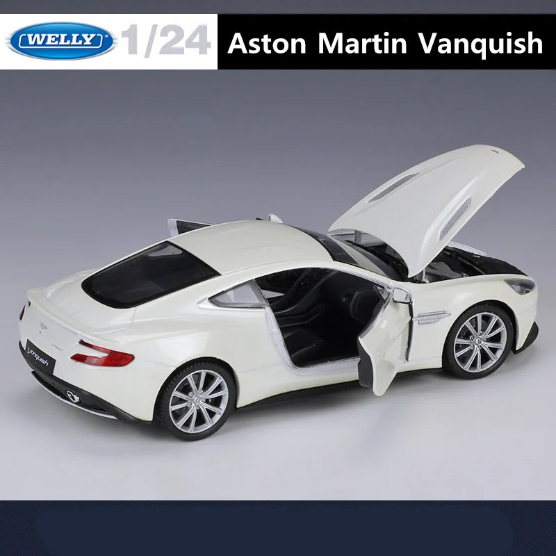 Diecast Car Model | Aston Martin Vanquish Coupe | 1:24 Scale | Alloy