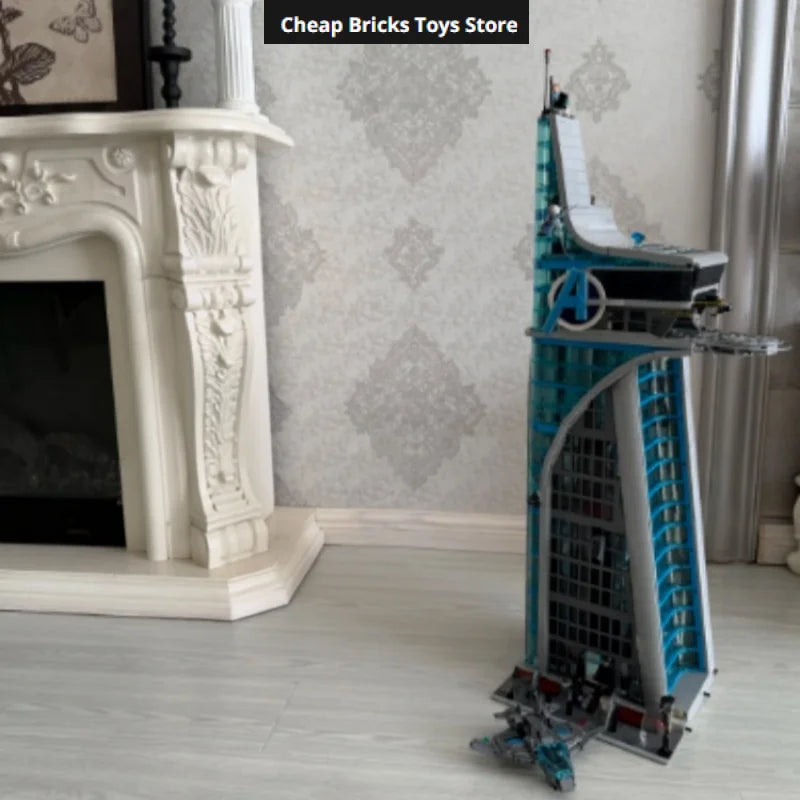 Building Block Set | 520 Pieces | Superhero Skyscraper | Adult Display Model