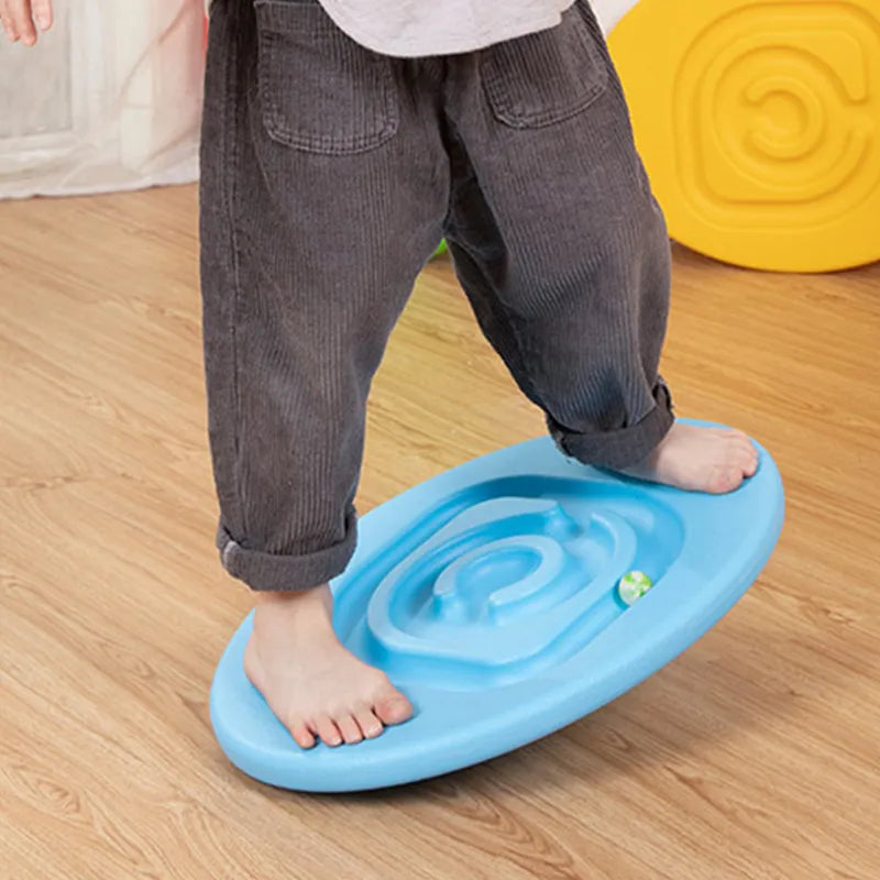 Sensory Play Balance Board for Kids - Interactive Sports Toy for Boys and Girls - ToylandEU