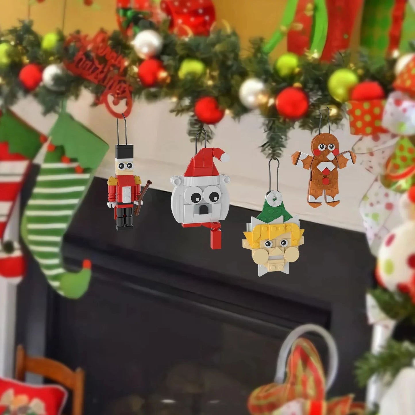 Festive Christmas Building Blocks Pendant Set - ToylandEU