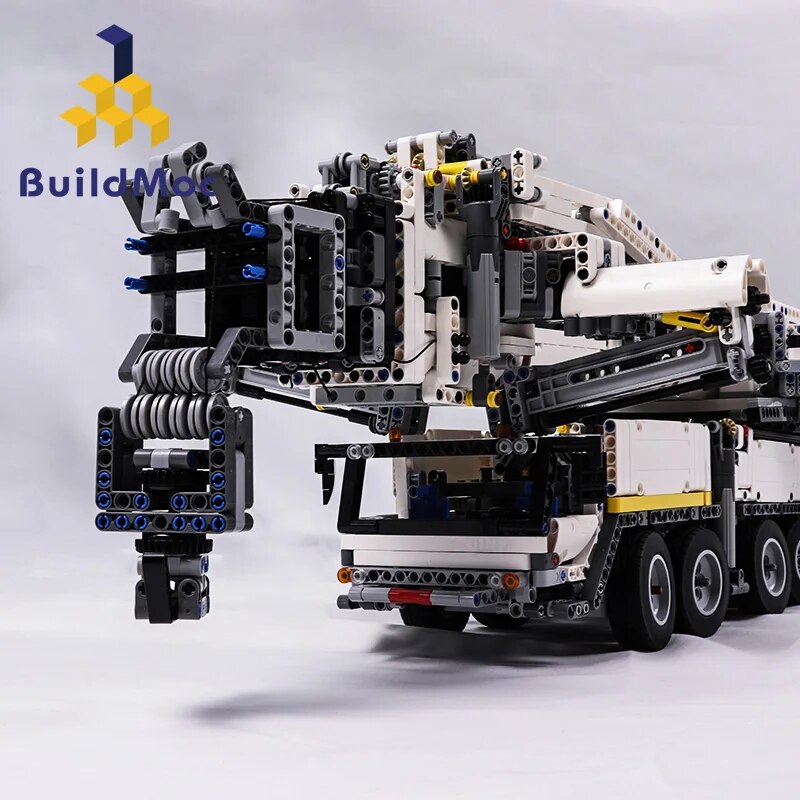 BuildMOC RC High-Tech Motor Mobile Crane Building Kit - ToylandEU