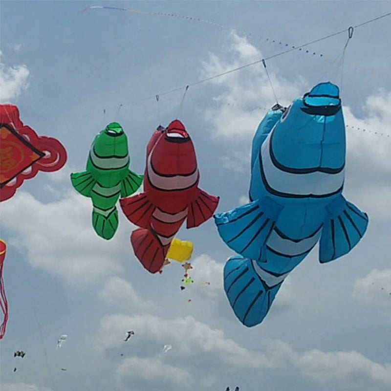 3D Inflatable Clownfish Hanging Kite - Outdoor Power Kite - ToylandEU