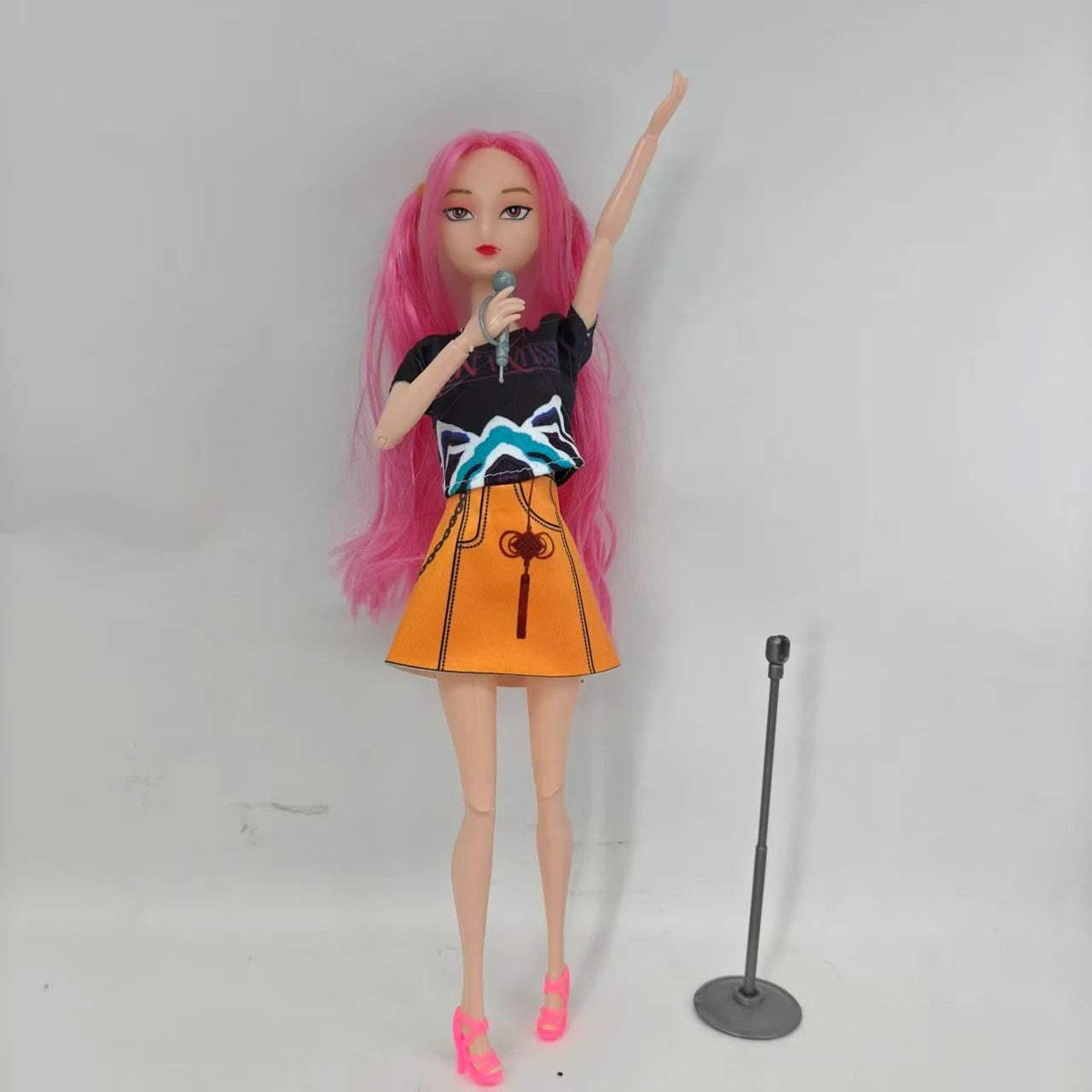 Princess Fashion Doll | Long Hair | Interchangeable Clothes | Articulated Joints