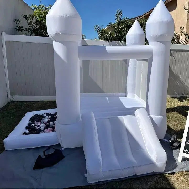 Durable 9Ft Arch Inflatable Bounce Castle With Ball Pit