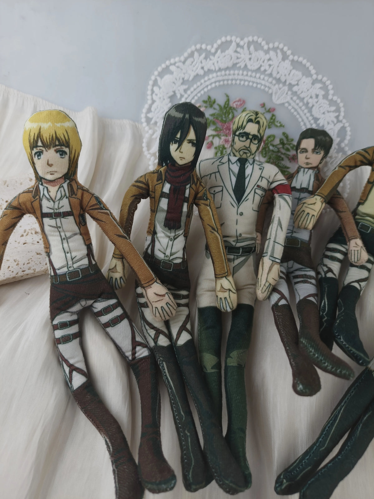 Bendable Anime Figure | Poseable Wire Core | Cotton Body | Attack On Titan