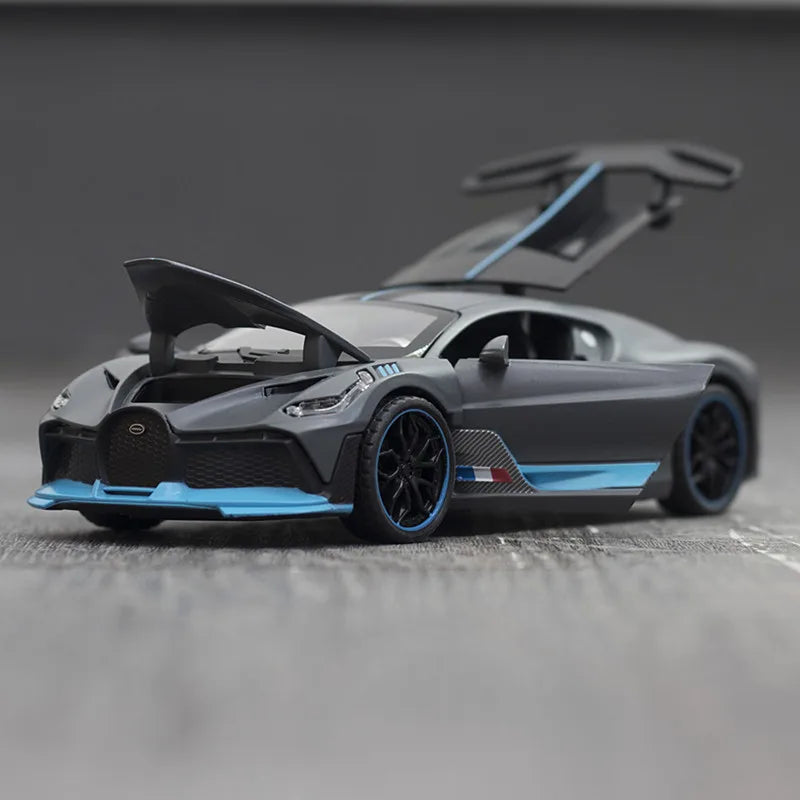 Diecast Bugatti Divo 1/32 Scale Model Car with Openable Doors and Light & Sound Features - ToylandEU