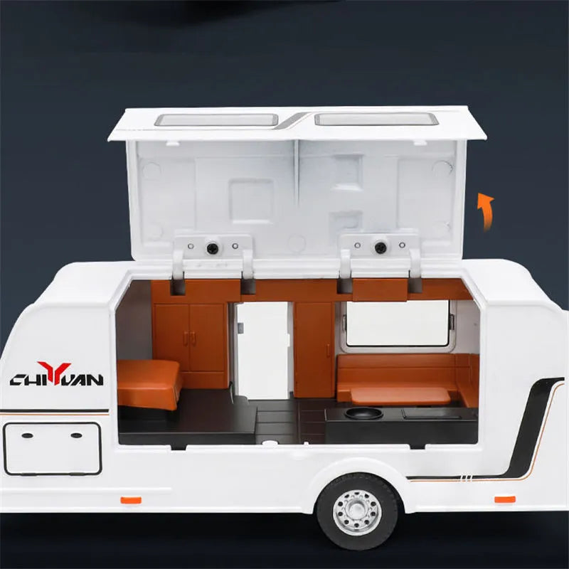 1:32 Scale Diecast Alloy Model of a Recreational Truck Car Trailer - ToylandEU