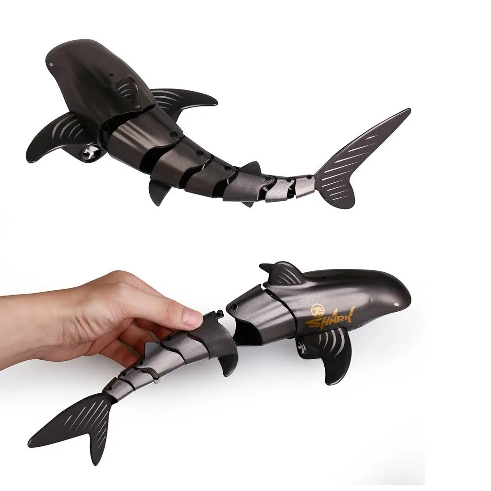 RC Remote Control Whale Boat Toy with Enhanced Motor and 2.4Ghz Remote Control - ToylandEU