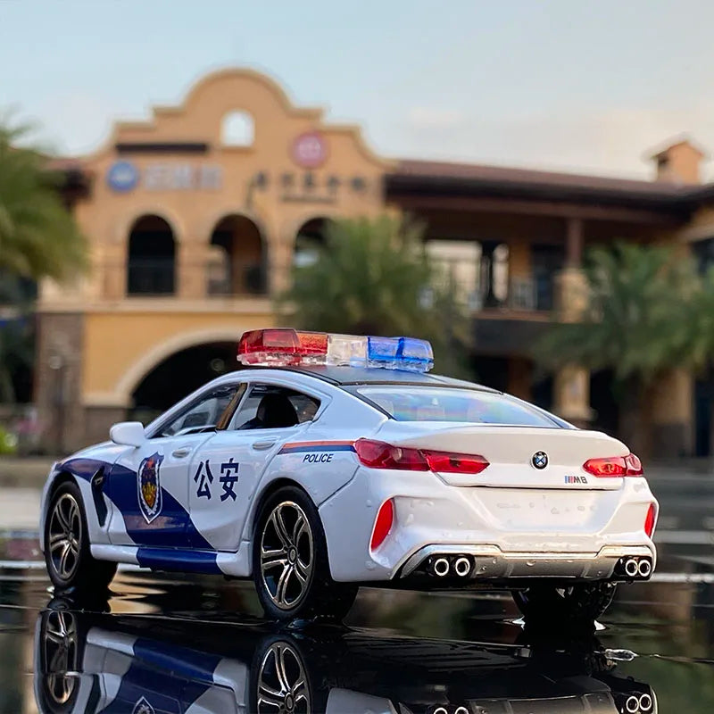 BMW 8 Series M8 Police Car Model - Alloy Pull Back with Lights and Sound - ToylandEU