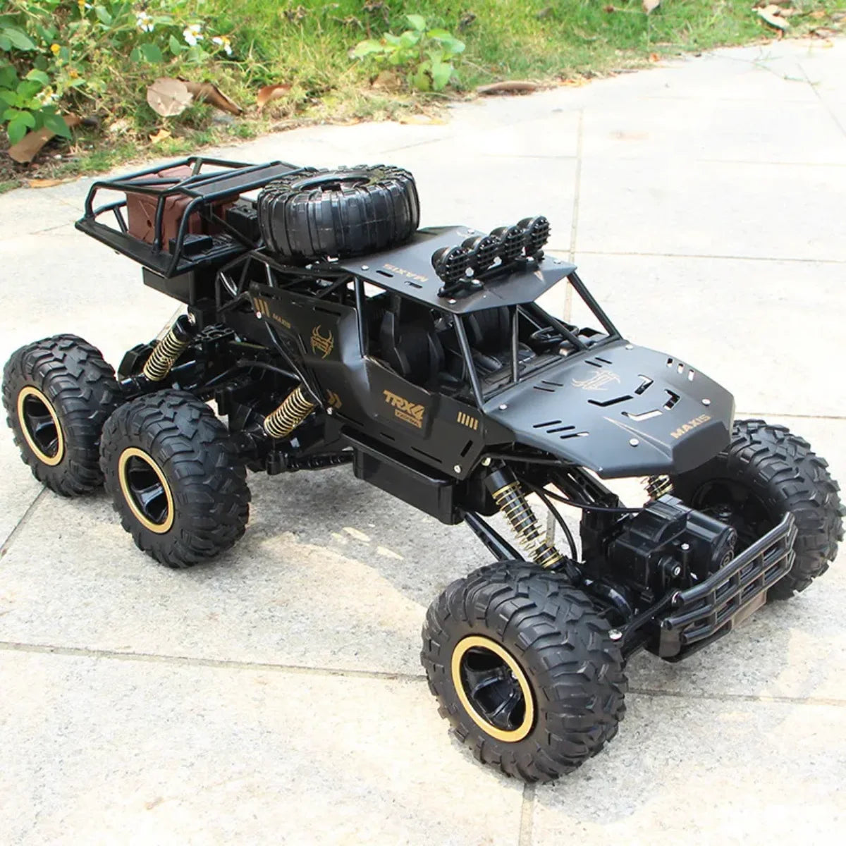 Oversized 46CM 6-Wheel 4WD RC Off-Road Vehicle with Remote Control - ToylandEU