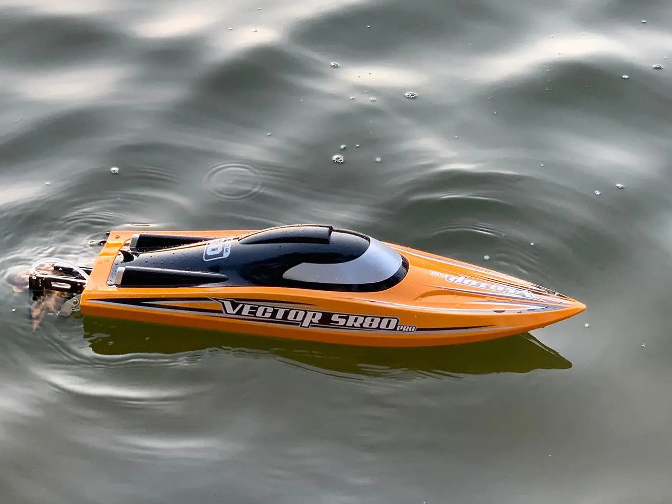 RC Boat | Top Speed 80km/h | Brushless Motor | 31.5in Length