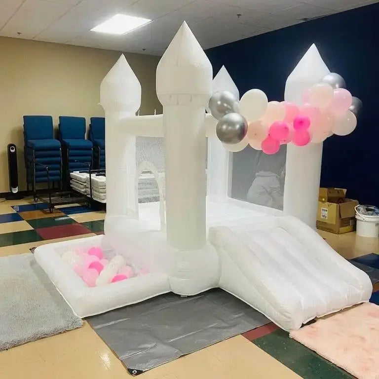Durable 9Ft Arch Inflatable Bounce Castle With Ball Pit