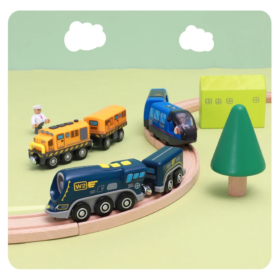 Kids Electric Train Set with Battery Operation and Magnetic Die-Cast Cars - ToylandEU