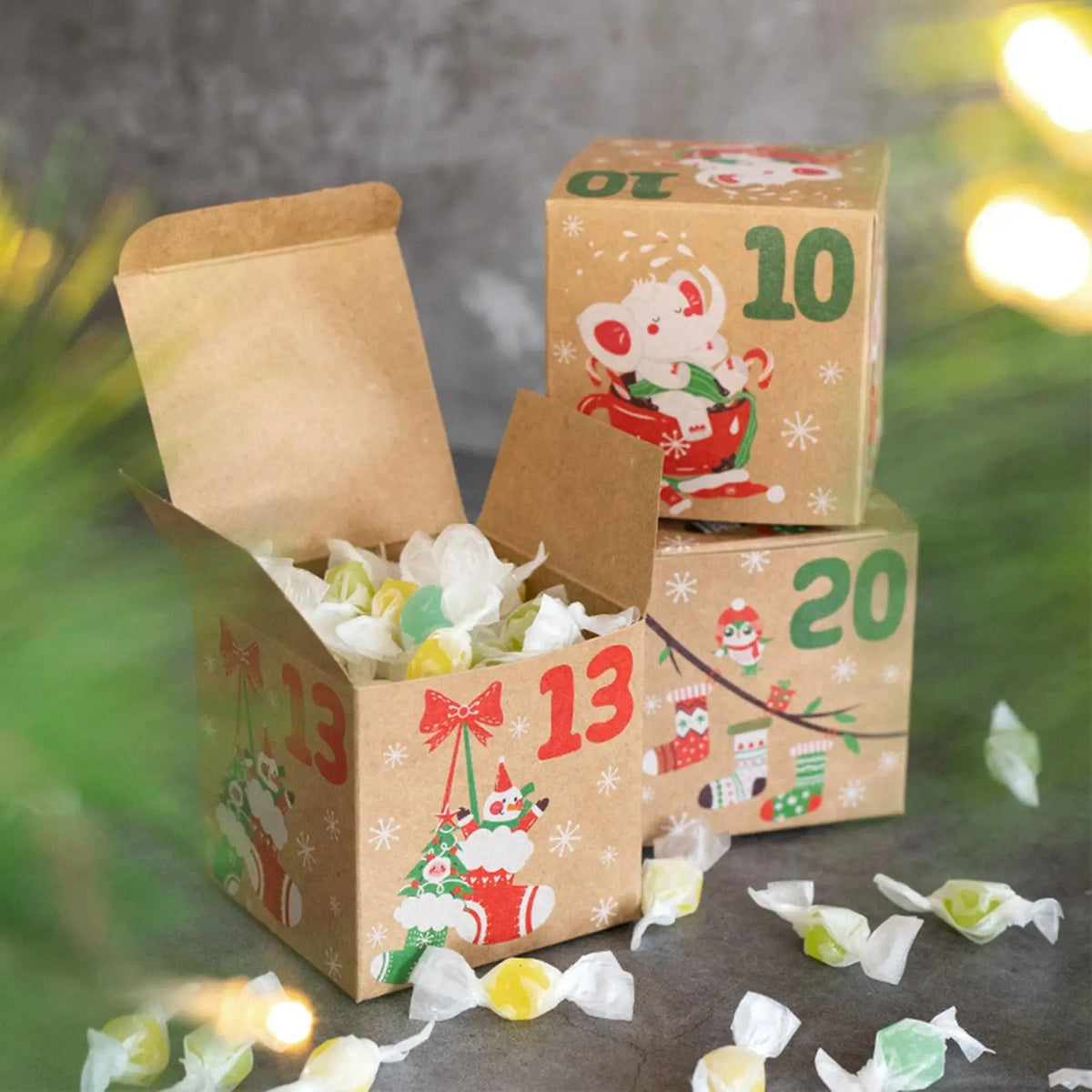 Advent Calendar | 24 Empty Kraft Paper Boxes | 7 cm Cube Gift Boxes | DIY Christmas Countdown Decor