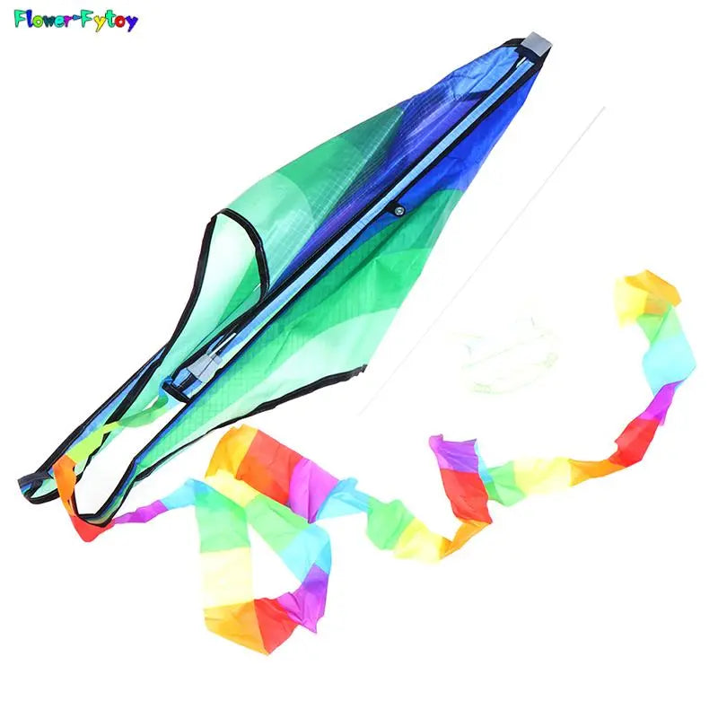 Delta Kite for Kids and Adults - Easy-to-Fly Single Line Kite with a Large Design