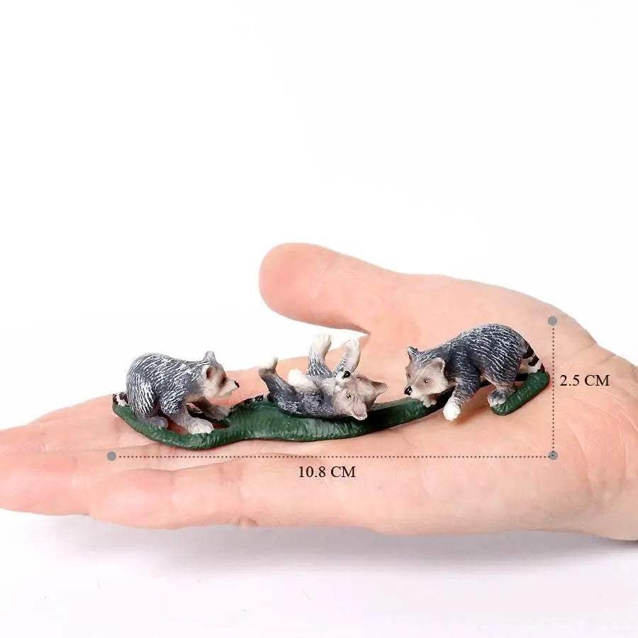 Hand Painted Forest Animal Figures Set For Collectors - ToylandEU