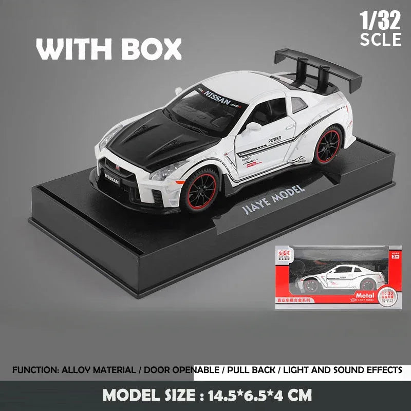 Nissan GTR R35 Diecast Car Model With Sound And Light - ToylandEU