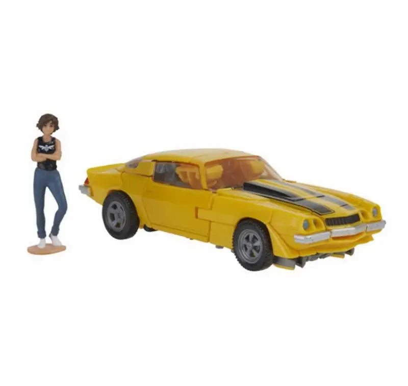 Adaptable Studio Series Bumblebee Action Figure - ToylandEU