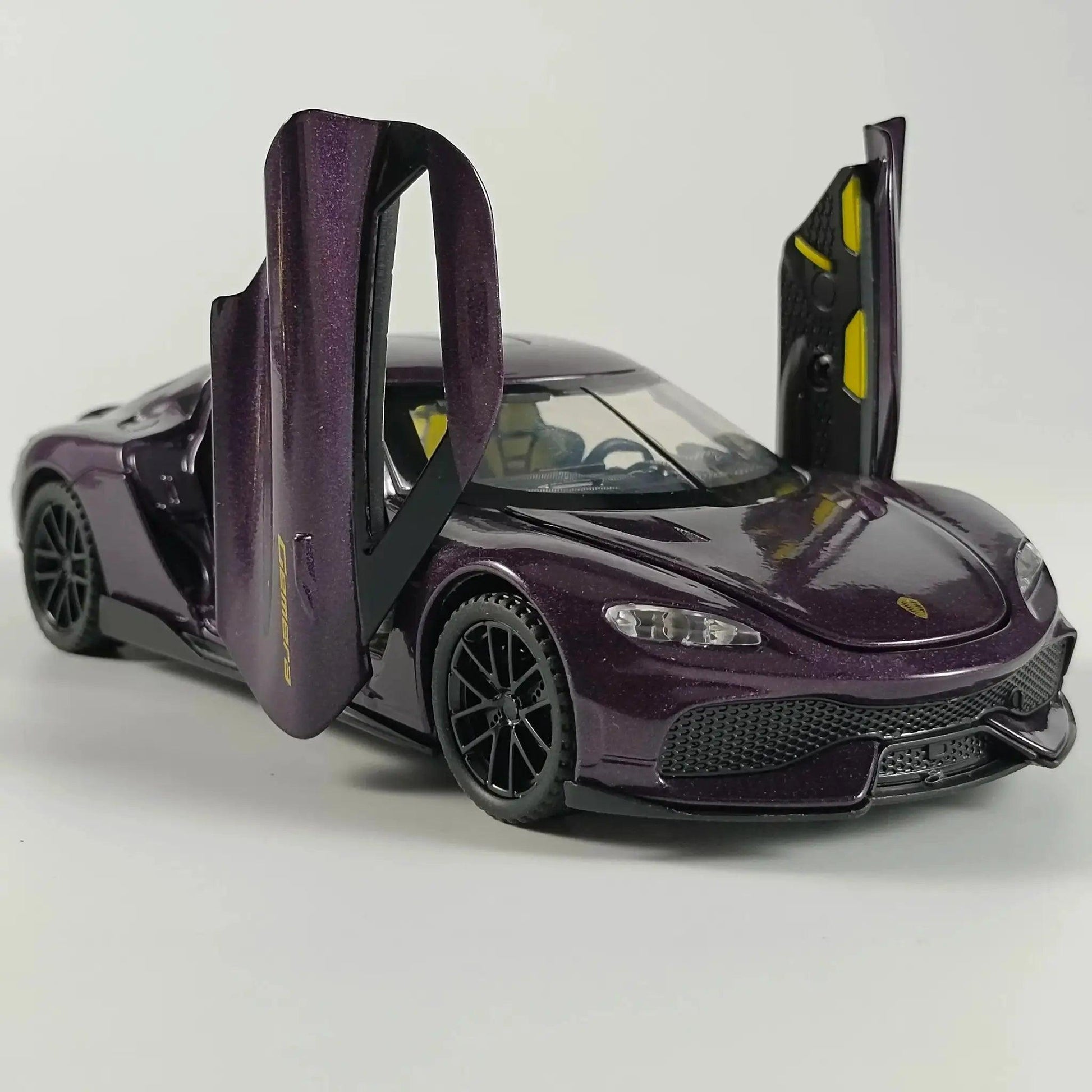  Scale 1 To 32 Alloy Diecast Car With Sound And Light -  ToylandEU™