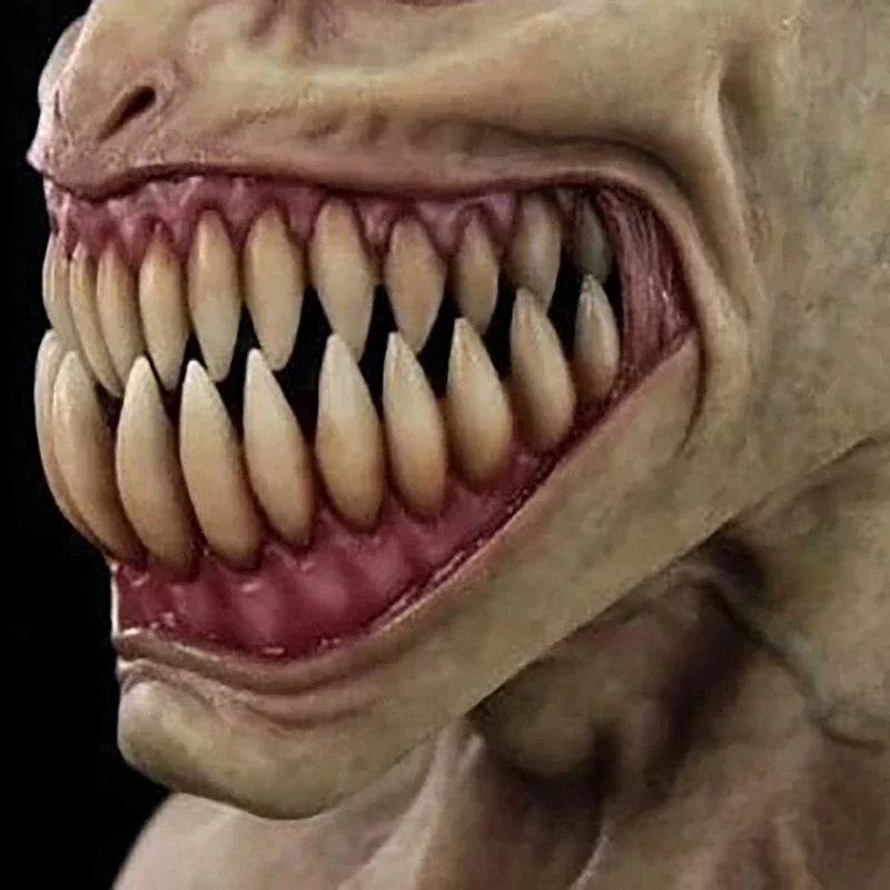 Scary Mask Big Mouth Teeth Chompers For Halloween Party - ToylandEU
