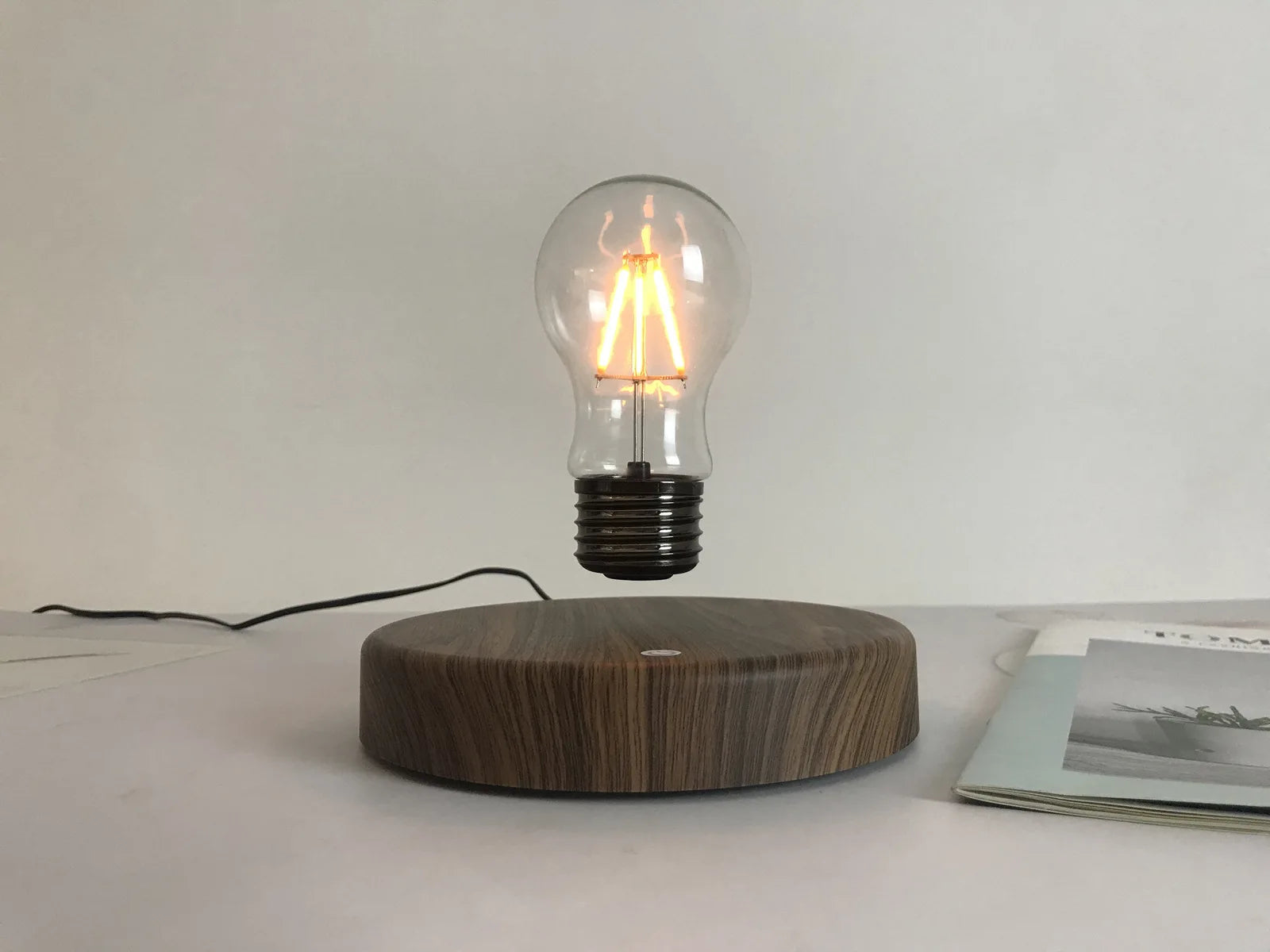 Floating Light Bulb for Bedroom Bedside Decorative Ambiance - ToylandEU