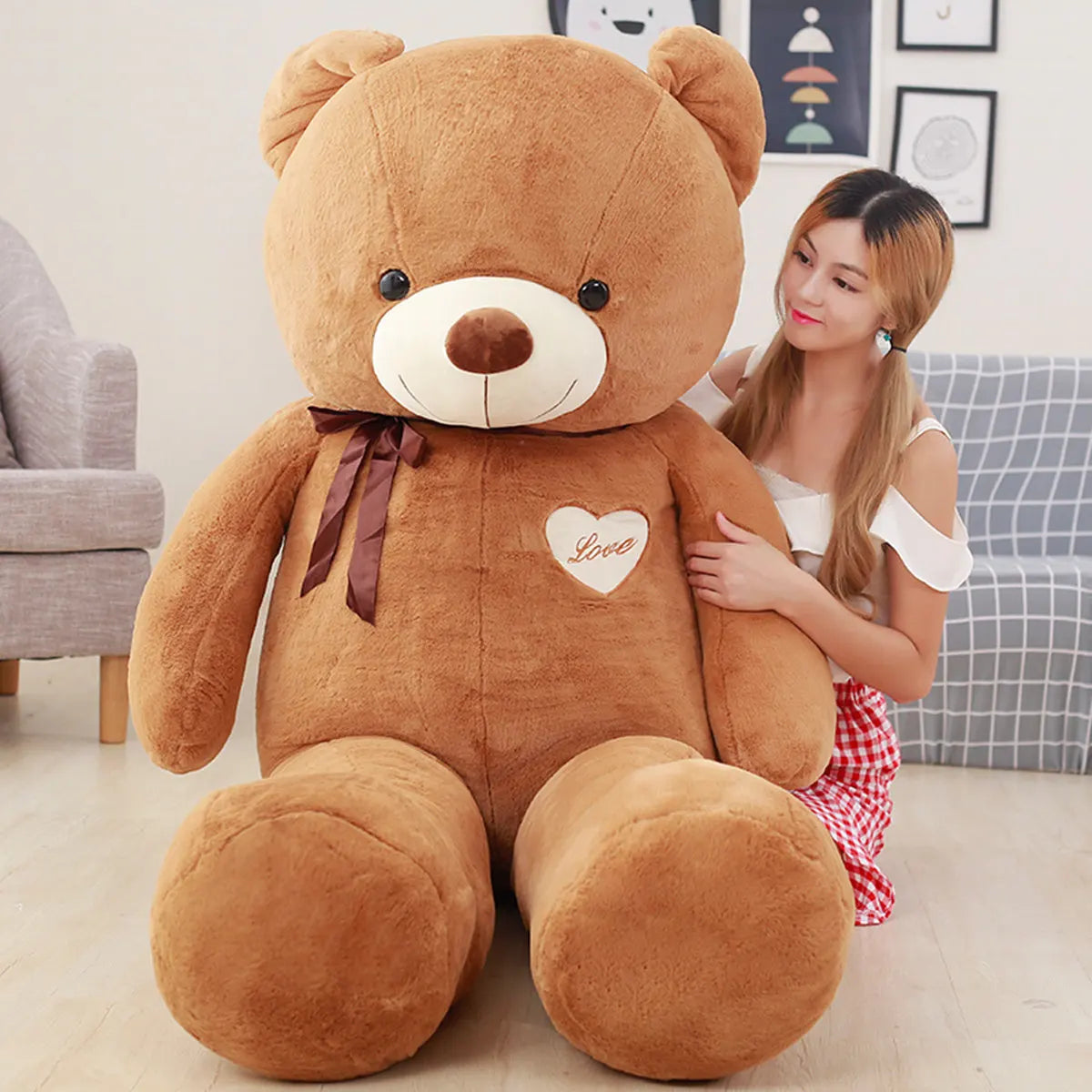 Cuddly Big Bear Plush Toy - Perfect Stuffed Animal Companion - ToylandEU