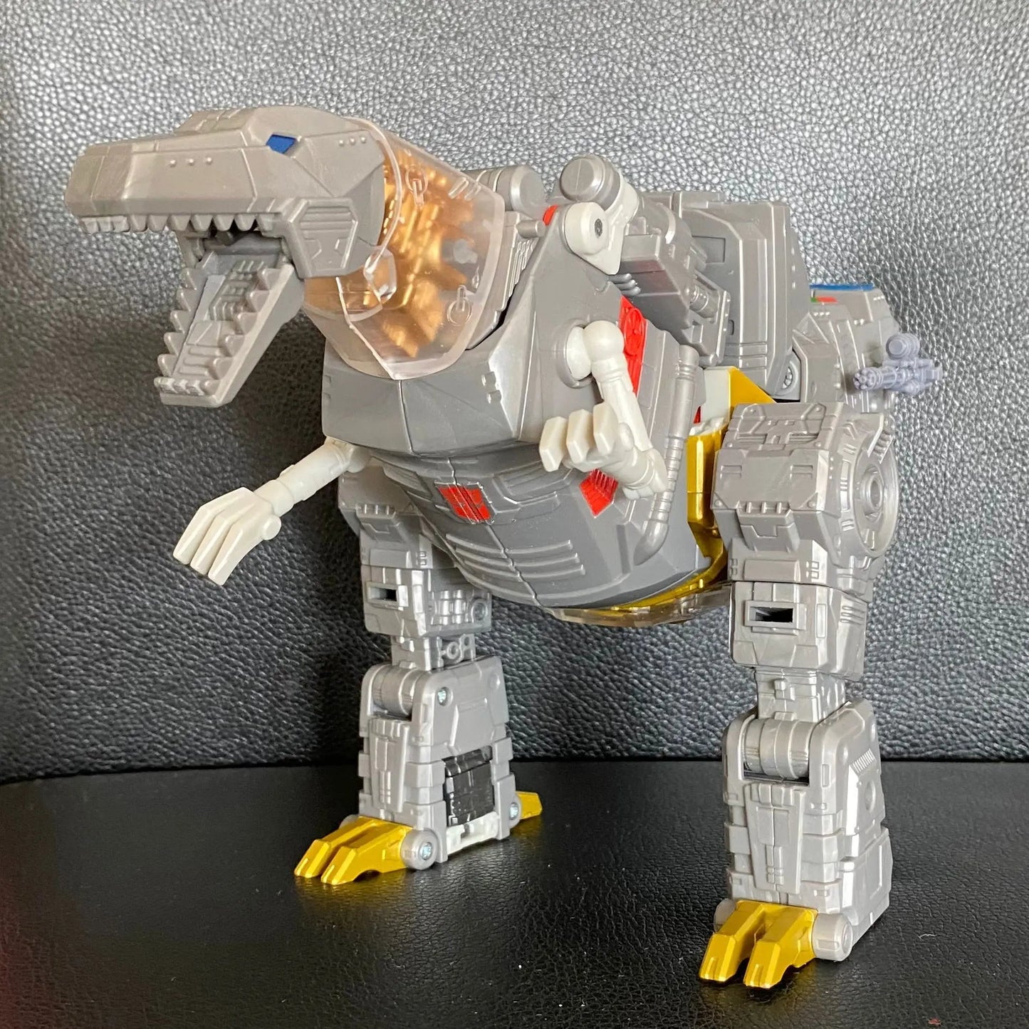 Transparent Upgrade Kit for SS86 Grimlock adaptable with Neck, Chest, Arm, and Head Stickers - ToylandEU