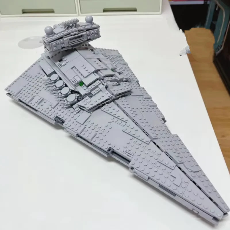 Star Destroyer Blocks | 1555 Piece Set | Toylandeu™