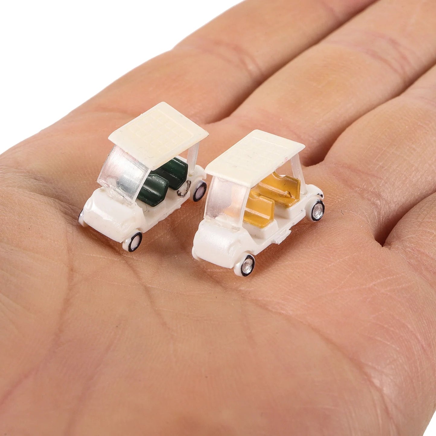 5 Miniature Resin Golf Cart Models with Realistic Details - ToylandEU