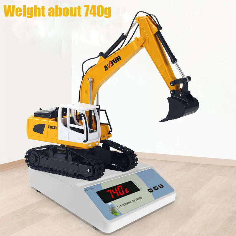 1516 Remote Control Excavator 1/24 Scale RC Truck with 360 Degree Rotation - ToylandEU