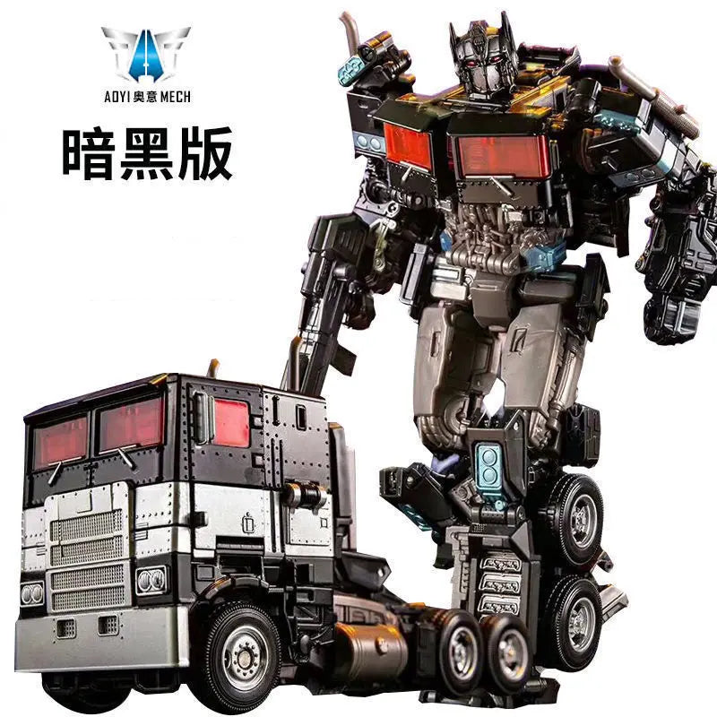 adaptable Toys Figure G1 Black Apple Collection - Assorted Sizes - ToylandEU
