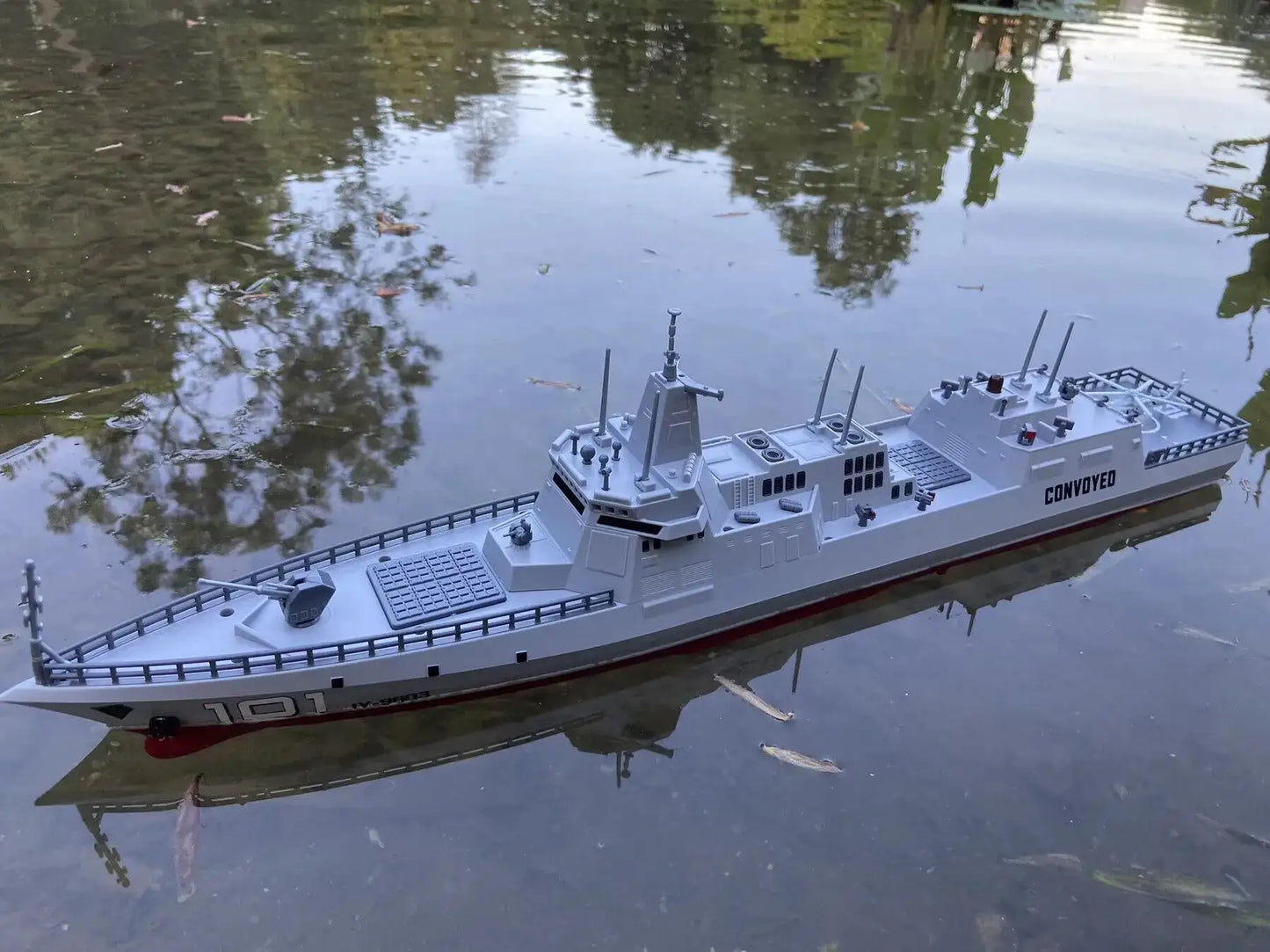 RC Warship 26.7 inch(68CM) Super Long Hull RC Boat Charging Military Children's Toy boy Electric Toy Ship Aircraft Carrier Warsh - ToylandEU