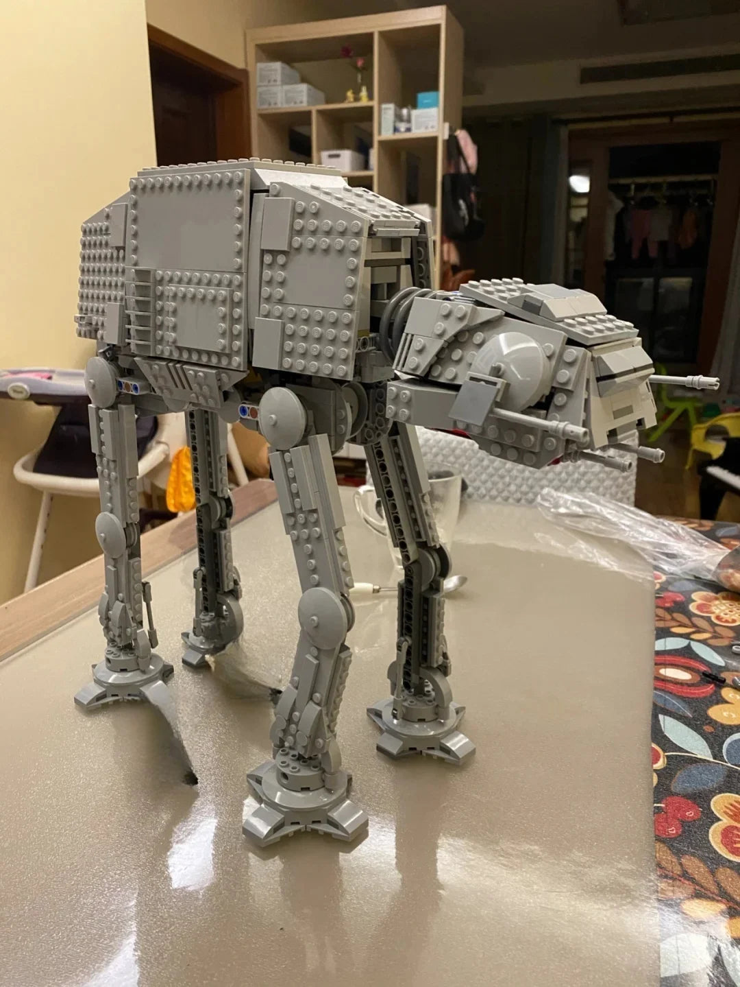Walking Tank Model | Gray Plastic Build | Toylandeu™