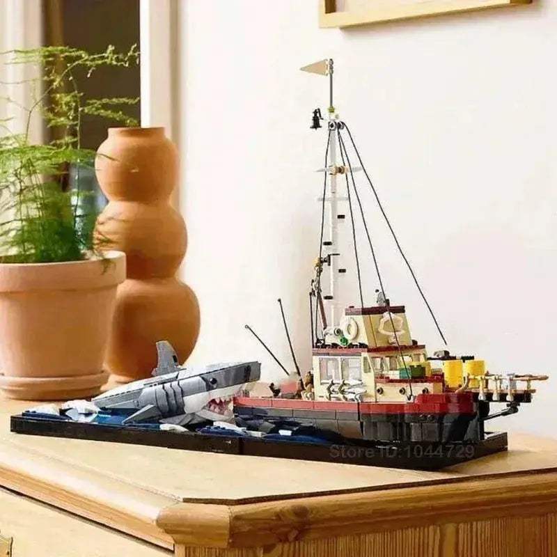 Shark Corsair Model Kit For Home Decor And Education - ToylandEU
