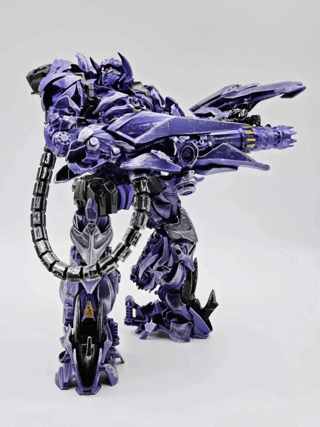Shockwave Transformers Action Figure Highly Detailed - ToylandEU