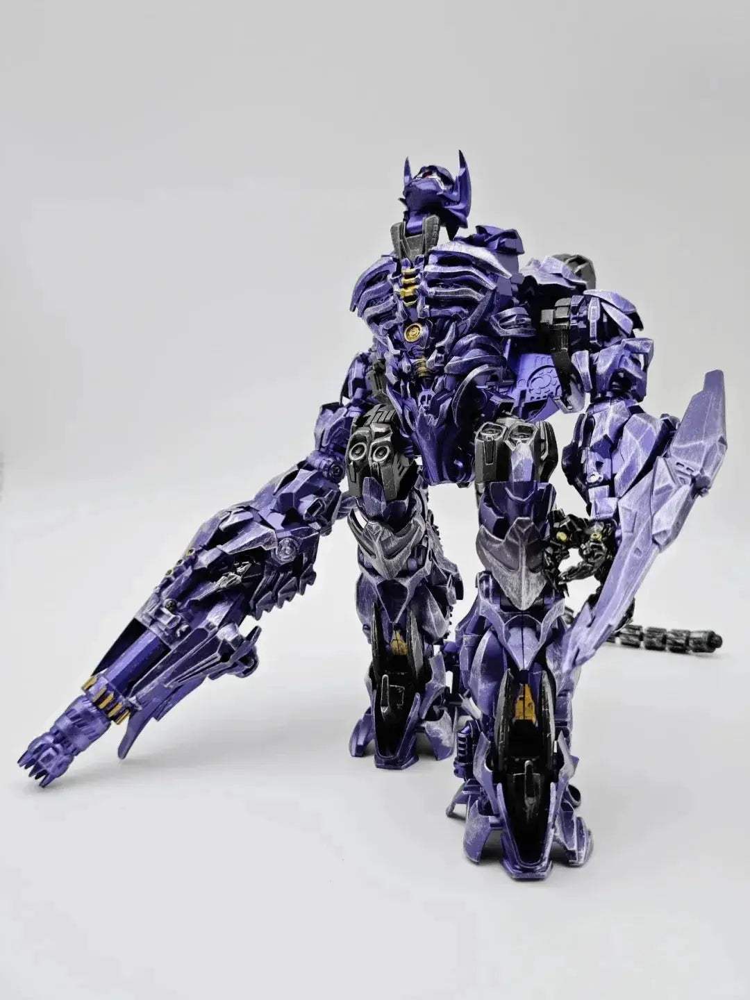 Shockwave Transformers Action Figure Highly Detailed - ToylandEU